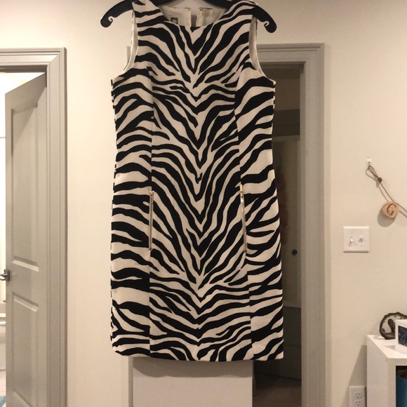Anne Klein zebra stripe dress - Picture 2 of 5